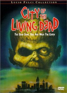 Город живых мертвецов - постер к фильму про зомби.
