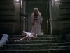 Кадры из фильмов про зомби - Живая мертвая девушка