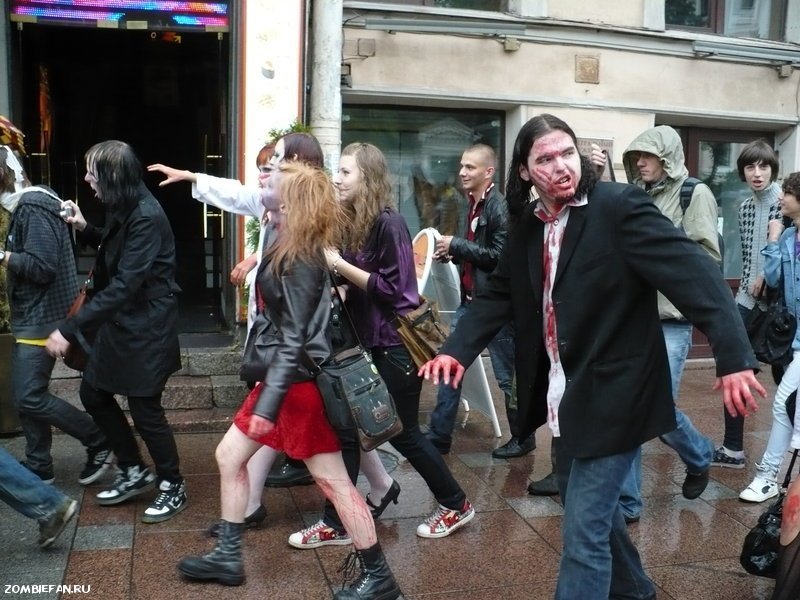 Парад зомби в Москве