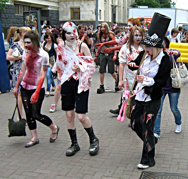 Зомби-парад 2010: зомби-девушки